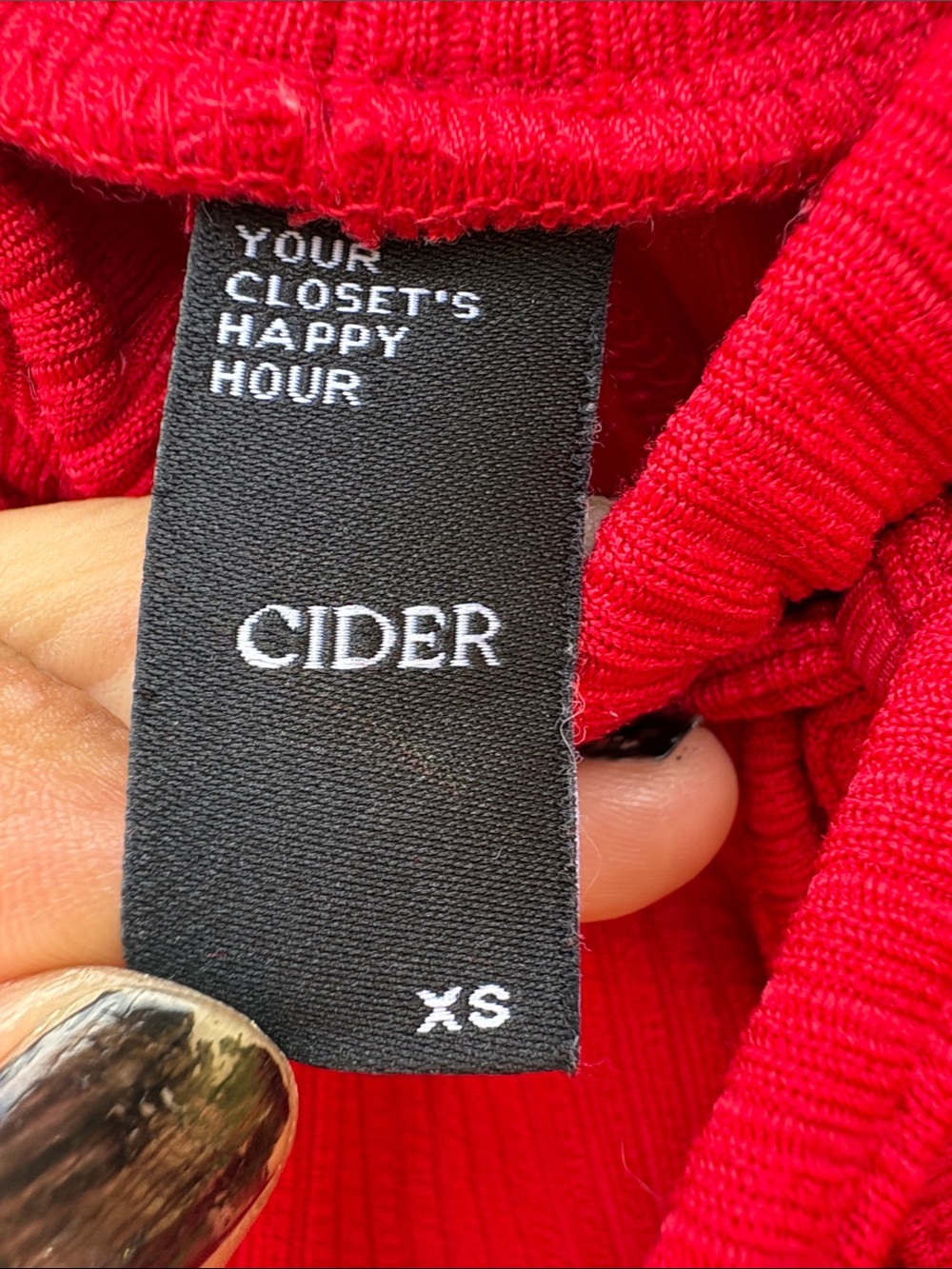 Cider Red Ribbed V-Neck Crop Top & Drawstring Joggers Set - Picture 4 of 6